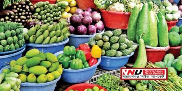 সবজির সরবরাহ প্রচুর দামও বাড়তি