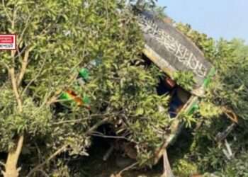 তোলারাম কলেজের বাস খাদে : নিহত ১, আহত ১৫