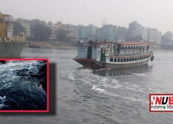 পরিবেশের বিপর্যয় : শীতলক্ষ্যা নদীর পানি যেন ‘আলকাতরা’
