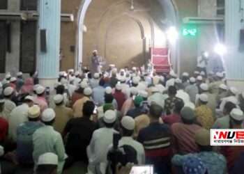শব-ই-বরাতে মসজিদে-মসজিদে পাপ মোচনের আকুতি