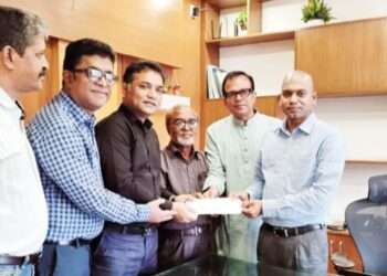 ঈদগাহ সৌন্দর্য বর্ধনে চেম্বার অব কমার্সের ৫ লাখ টাকা অনুদান