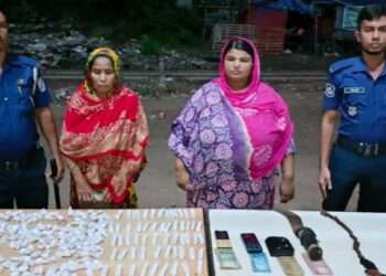 শহরে যৌথ বাহিনীর হাতে মাদকসহ দুই ব্যাবসায়ী আটক