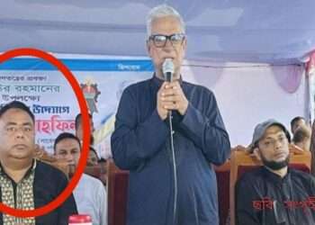 বহিস্কৃতকে নিয়ে ফারুক : সমালোচনার ঝড়