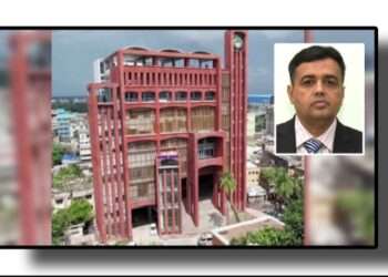 ড. আবু নছব মো. আব্দুল্লাহ যোগদান করেই কর্মকর্তাদের সাথে বৈঠক