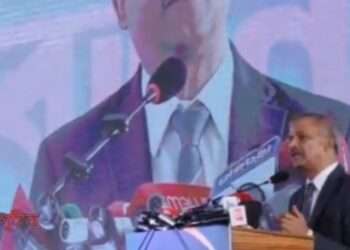 মুক্তির জায়গা হিসেবে দেখতে চাই নারায়ণগঞ্জকে : আসিফ নজরুল