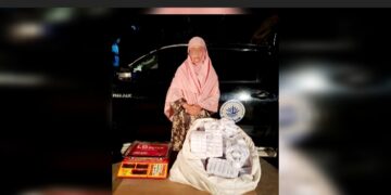 বন্দরে বস্তাভর্তি গাজাসহ রুমানা বেগম গ্রেফতার