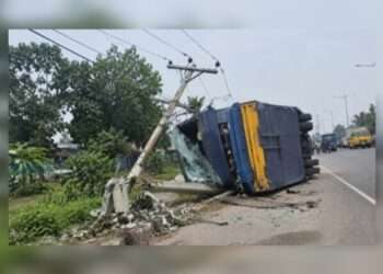ঢাকা-চট্টগ্রাম মহাসড়কে দুর্ঘটনা, ঘটনাস্থলেই চালকের মৃত্যু