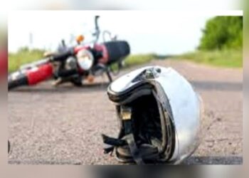 ট্রাকের চাকায় প্রাণ গেল মোটরসাইকেল আরোহীর